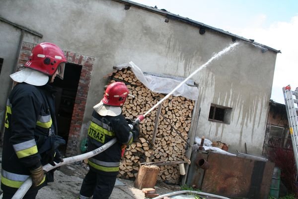 pona-dom-po-starym-mynie-14658