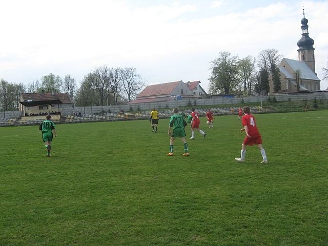 kks-jelenia-gora-zwyciestwo-modzikow-i-porazka-trampkarzy-14730