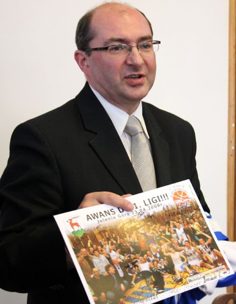 prezydent-podziekowa-koszykarzom-za-awans-14796