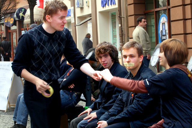 niemy-gest-dla-praw-czowieka-14833