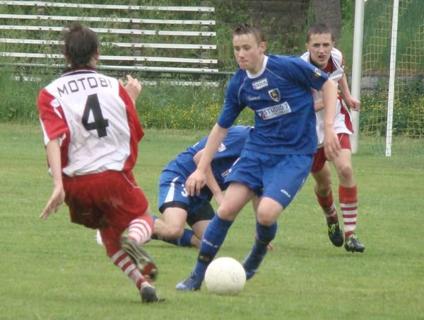 juniorzy-karkonoszy-przespali-druga-poowe-15067