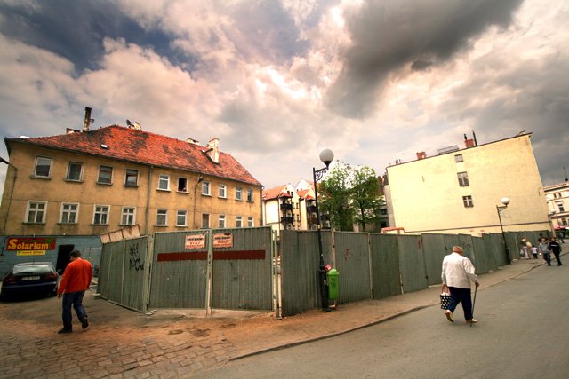 ciasniej-na-parkingach-w-srodmiesciu-15081