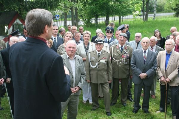 w-skansenie-pamietaja-o-wojsku-15083