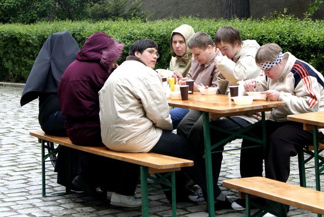 sia-w-jednosci-wbrew-przeciwnosciom-losu-15115