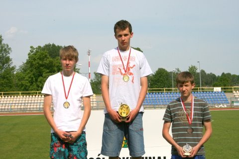 Na najwyższym stopniu podium – Maciej Popławski z MKL
