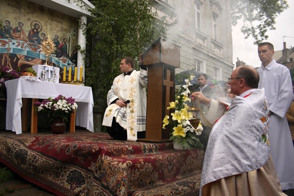 w-deszczu-manifestowali-wiare-15136