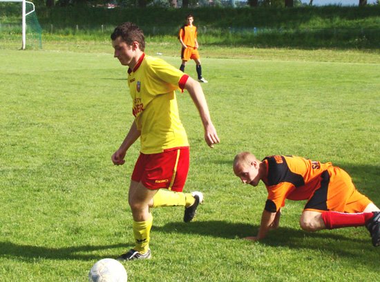 kks-jelenia-gora-przechyla-szale-zwyciestwa-na-swoja-korzysc-15179