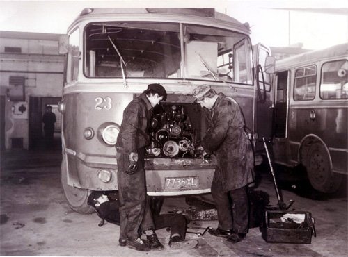 Awaryjne początki komunikacji autobusowej w Jeleniej Górze. Teraz chyba jest nieco lepiej. Co na to pasażerowie?