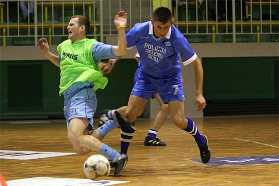 liga-mosu-w-futsalu-6-kolejka-pena-niespodzianek-1538