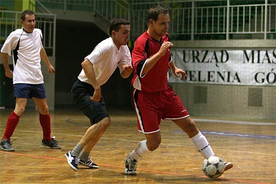liga-mosu-w-futsalu-6-kolejka-pena-niespodzianek-1538