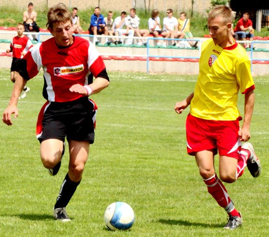 mecz-na-szczycie-juniorzy-kks-rewanzuja-sie-uzycom-luban-15406