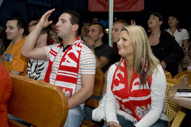 pikarski-kac-dla-biaoczerwonych-15422