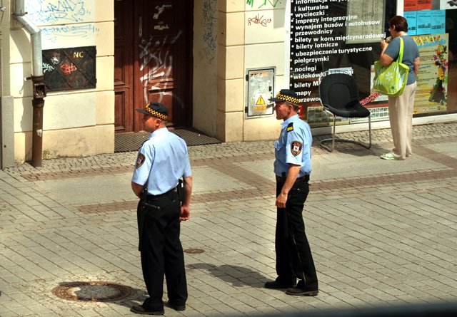 Czy gdyby w Cieplicach powstał dom kultury, mundurowi mieliby mniej interwencji?