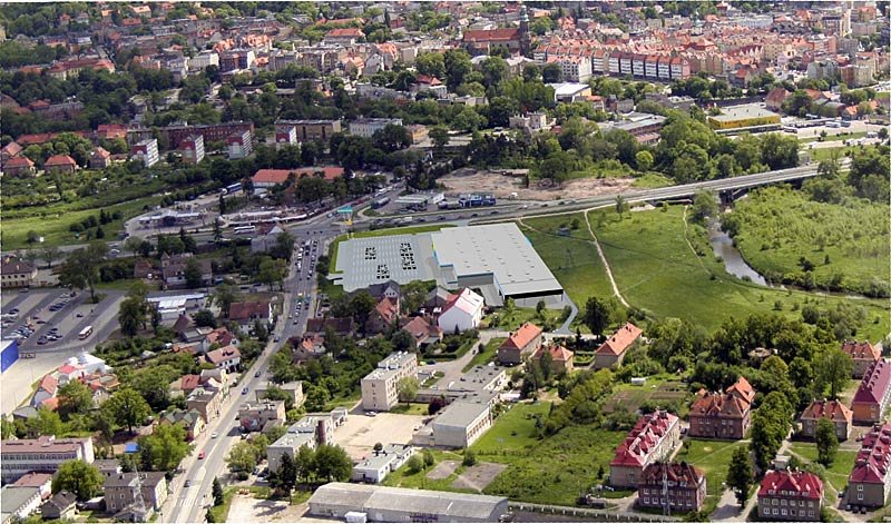 To samo miejsce z lotu ptaka – jutro. Wizualizacja.