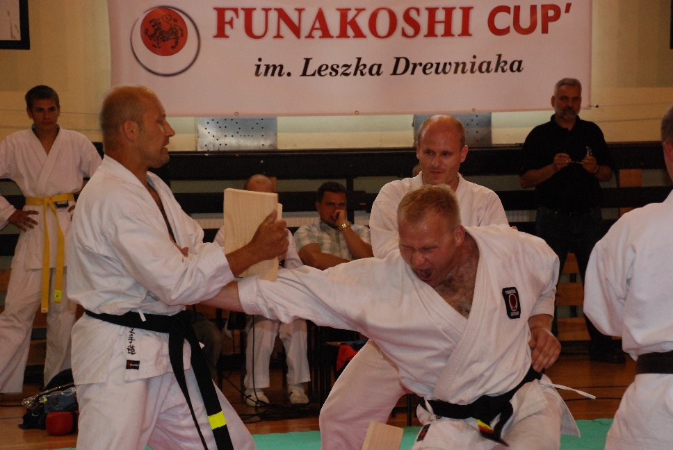udana-impreza-karate-w-miescie-nad-jedlica-15875