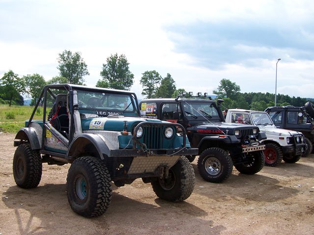 ostra-jazda-na-offroad-15997