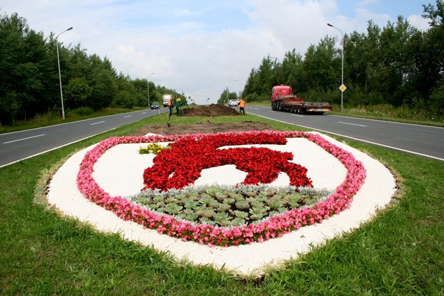 ukwiecone-900lecie-na-pokaz-wjezdzajacym-16033