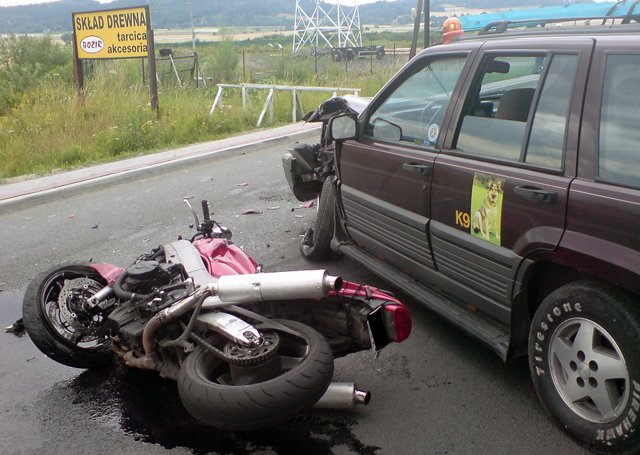 wypadek-motocyklisty-ciag-dalszy-czarnej-serii-16060