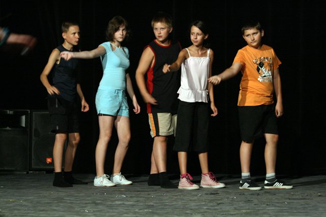 teatrzyk-jelonka-gorskiego-leci-caosc-16214