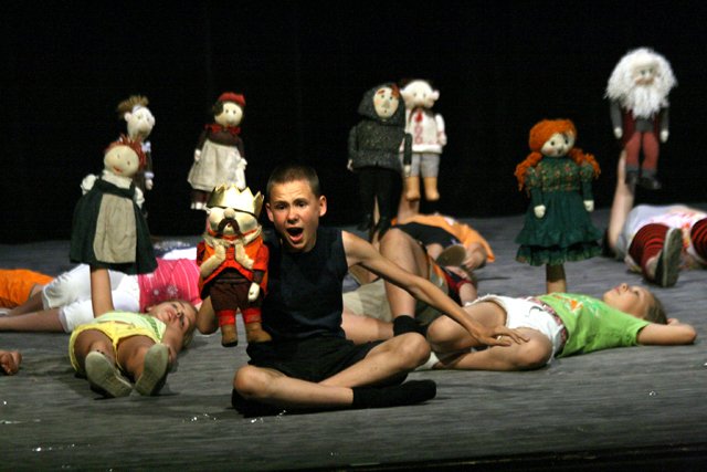 teatrzyk-jelonka-gorskiego-leci-caosc-16214