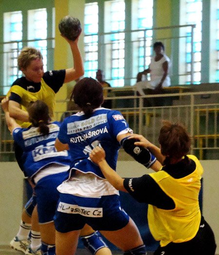 w-rewanzu-nasze-szczypiornistki-ponownie-zremisoway-ze-slavia-16364
