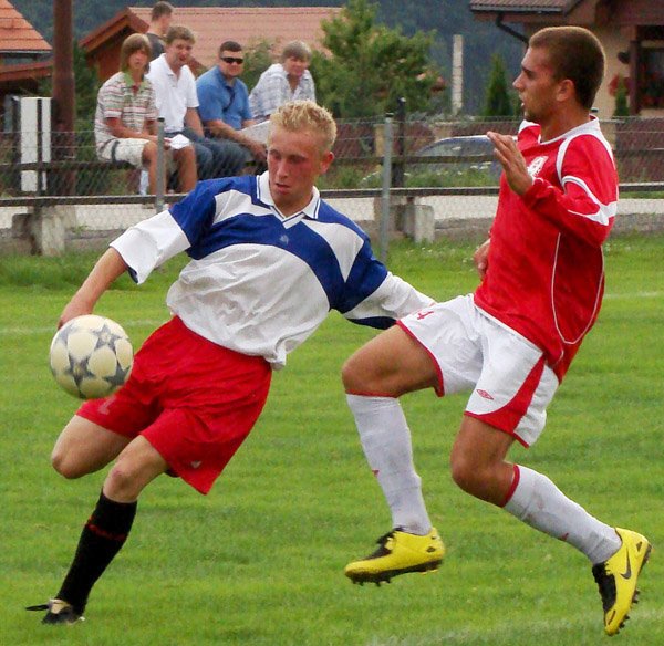 lotnik-ogrywa-modziezowcow-z-ukrainy-16559