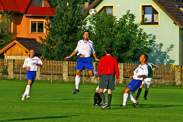 hokejowy-wynik-w-jezowie-zwany-swinskim-remisem-16704