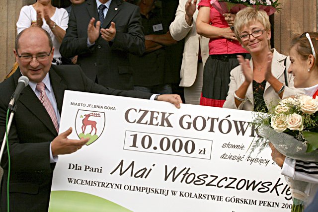wszyscy-mai-gratulowali-16793