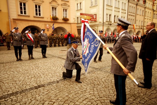 lepsza-suzba-pod-sztandarem-16871