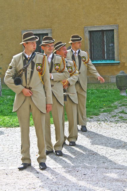 dziakowcy-hucznie-swietuja-16889