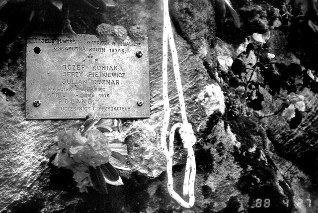 jeleniogorska-wyprawa-pod-niebo-annapurna-1979-16913