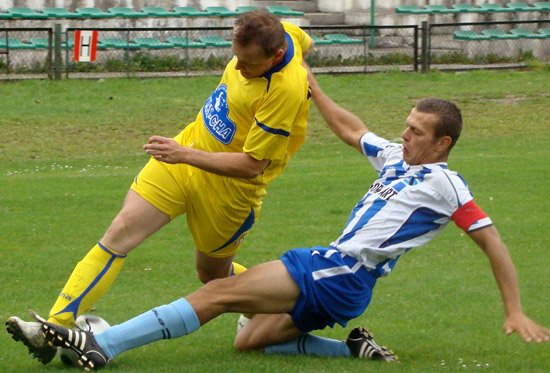 pub-gol-jelenia-gora-wygrywa-z-silnym-rywalem-16924