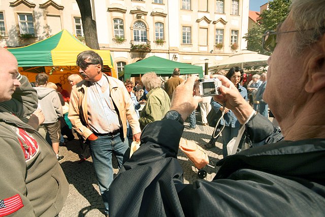plac-ratuszowy-prawdziwie-targowy-17026