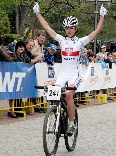 srebrna-maja-na-najwyzszym-stopniu-podium-17045