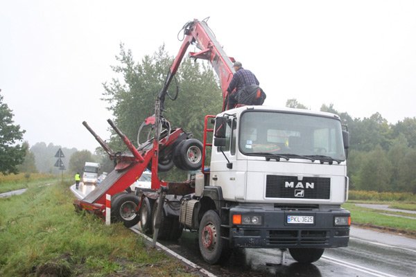 bale-na-drodze-17262