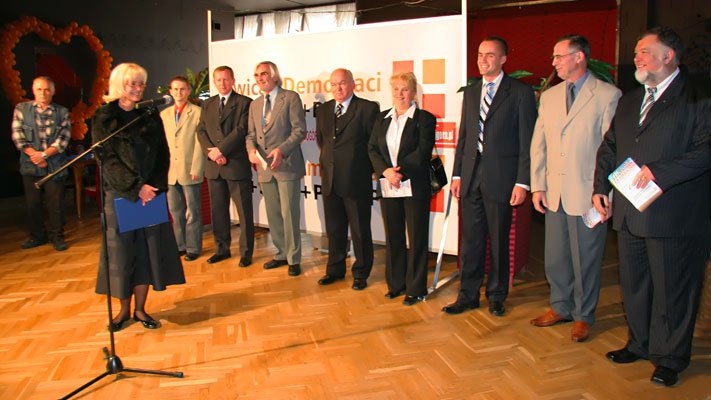 Prezentacja kandydatów odbyła się w salach restauracji Europa.