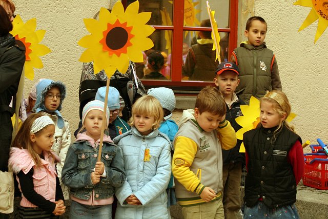 kolorowy-dar-na-jubileusz-rodzinnego-miasta-17323