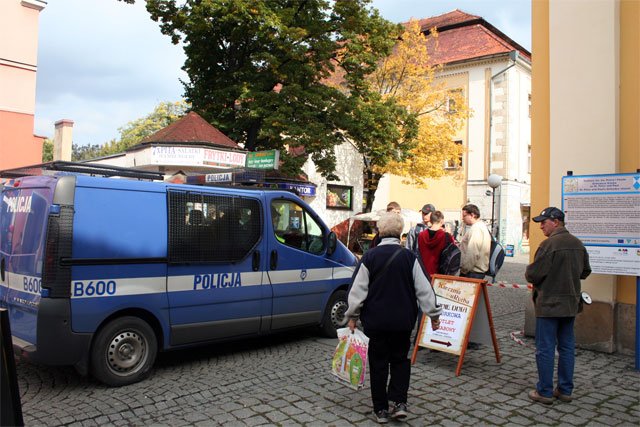 blokada-traktu-przez-bombowy-alarm-17339