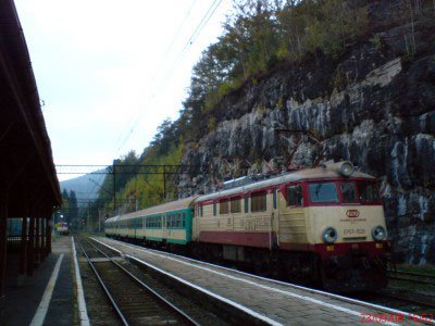 pod-szrenice-zamiast-pociagiem-autobusem-17508