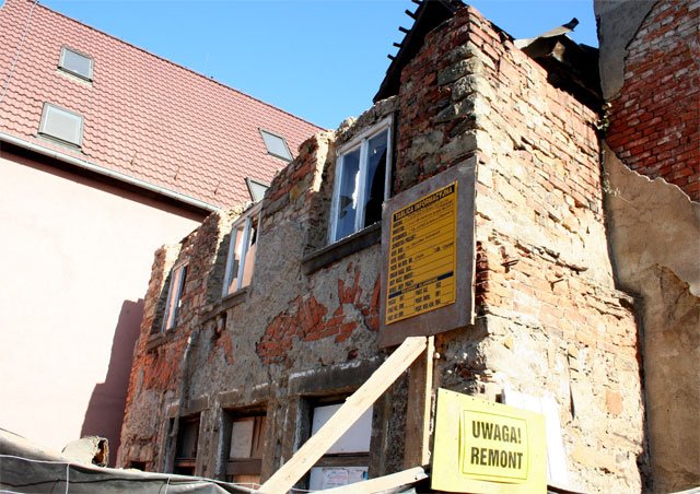 runea-ruina-przy-ul-sobieskiego-17572