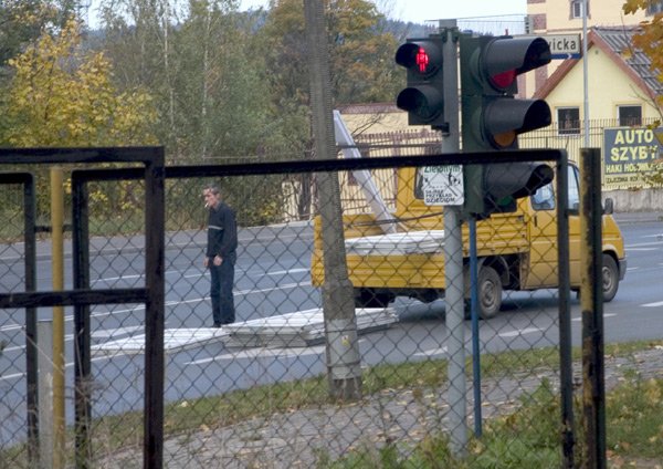 okna-sie-wstawi-choc-moga-byc-uszkodzone-17591