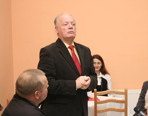 bus-darem-serca-18016