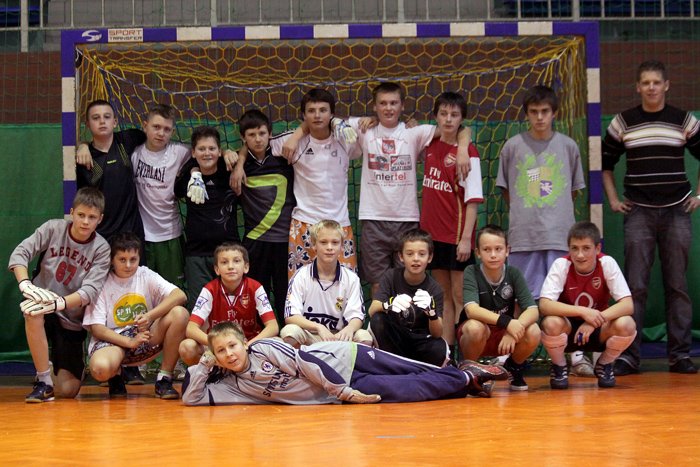 rosna-gwiazdy-futbolu-18050