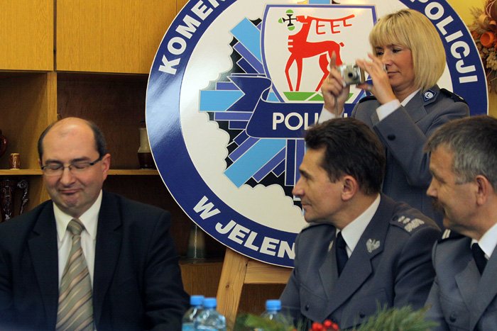 dzieki-wspopracy-monitoring-i-lepsze-komisariaty-18229