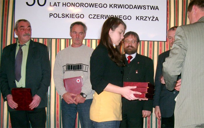 od-po-wieku-ratuja-zycie-oddajac-krew-18281