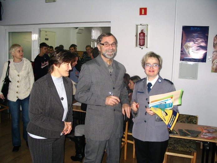 ucza-sie-tylko-gdzie-pojda-do-pracy-18305