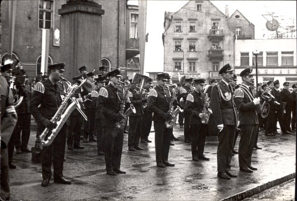 major-pasek-gra-w-wiecznej-orkiestrze-18838