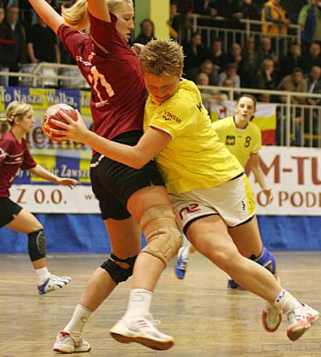 Mirella Kaczyńska w pojedynku z jedną z białorusinek Reggi Mińsk