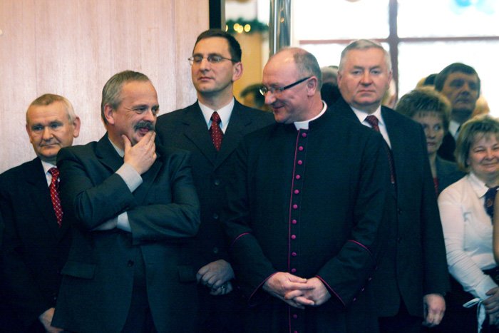 Ks. Bogdan Żygadło i poseł Marcin Zawiła