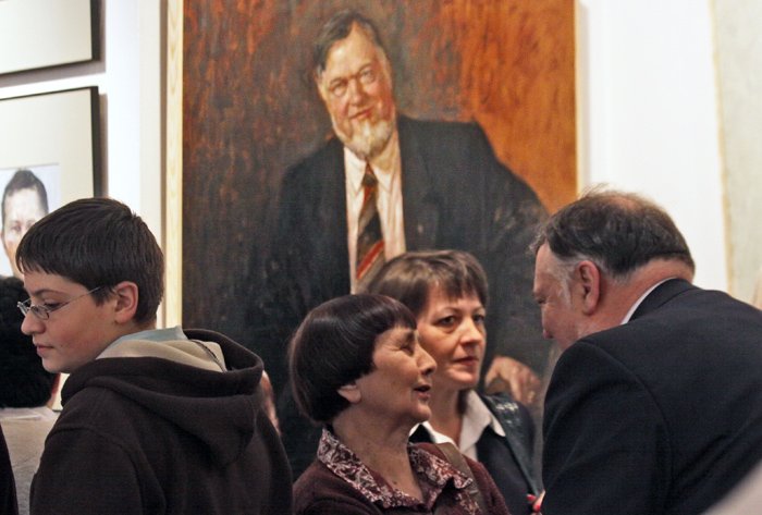 portret-czowieka-w-lokalnym-wydaniu-19435